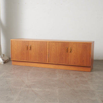 Fresco ヴィンテージ サイドボード