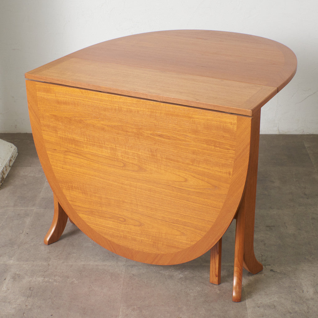 ヴィンテージ ドロップリーフ ゲートレッグテーブル