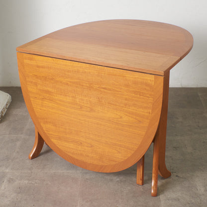 ヴィンテージ ドロップリーフ ゲートレッグテーブル