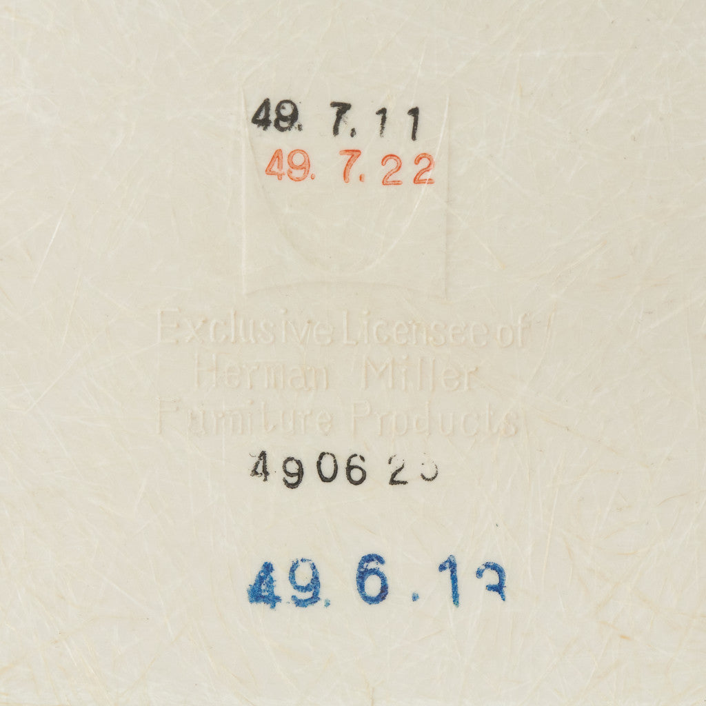 サイドシェルチェア スタッキングベース