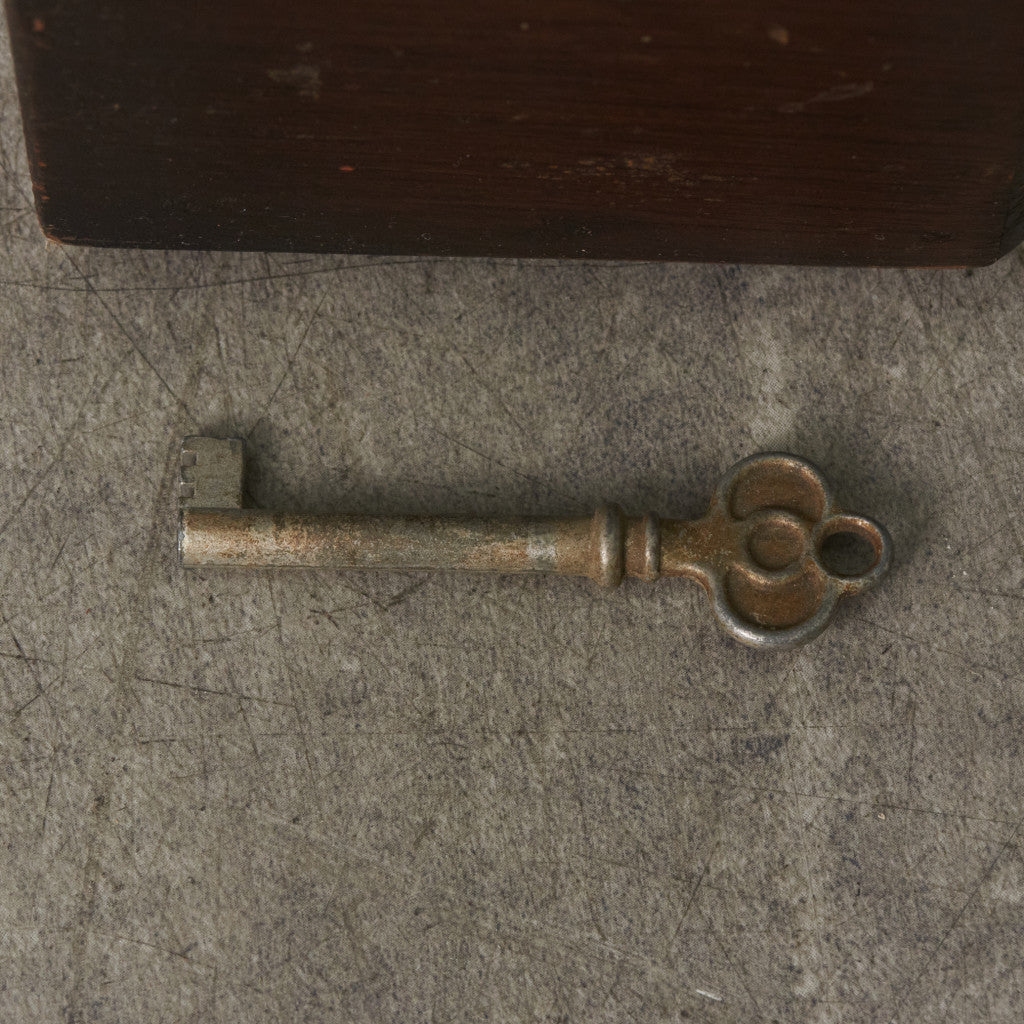 英国クラシック オーク材 コーナーキャビネット