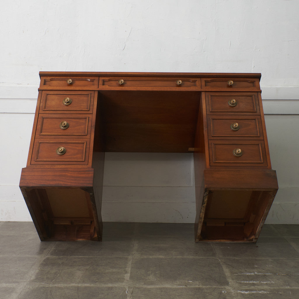 TRIUNE 両袖デスク