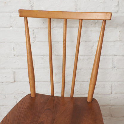 スティックバックチェア