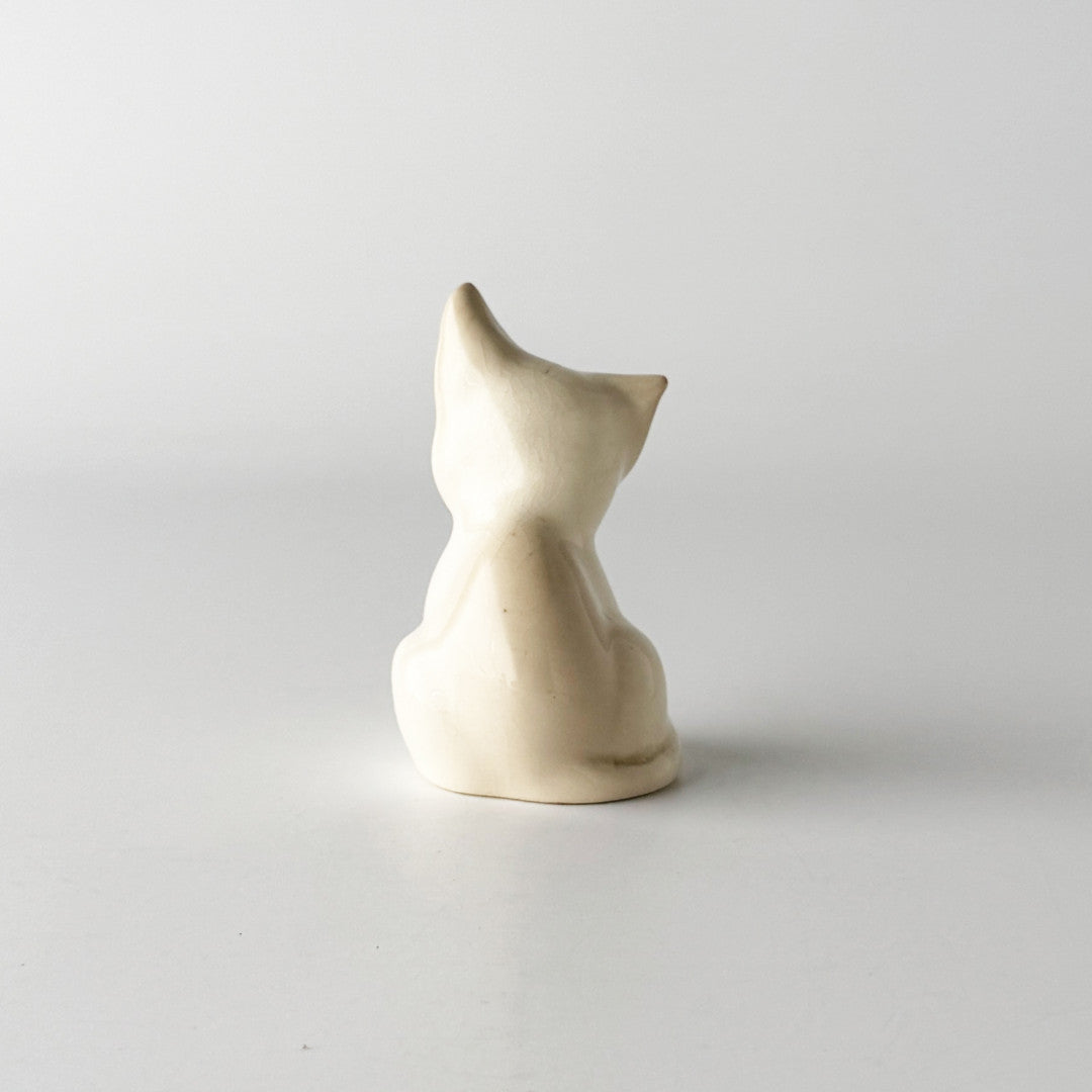 ヴィンテージ 白猫 フィギュリン