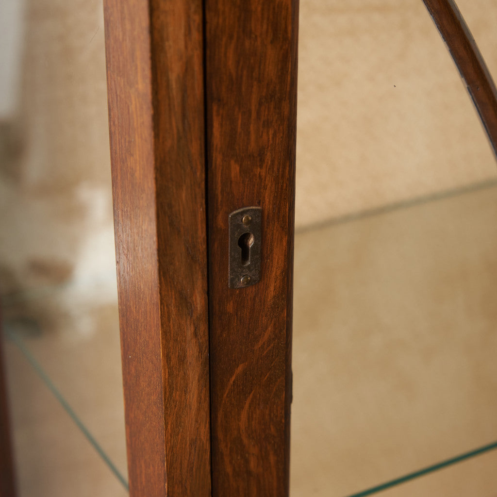 英国アンティーク ガラスキャビネット