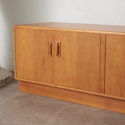 Fresco ヴィンテージ サイドボード