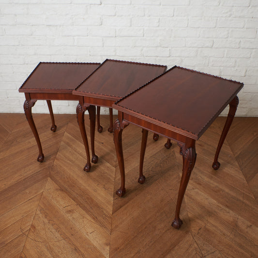 西洋クラシック マホガニー材 ネストテーブル