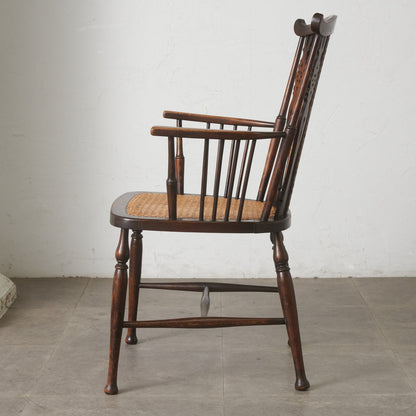 西洋クラシック 籐張り アームチェア / ジャンク品