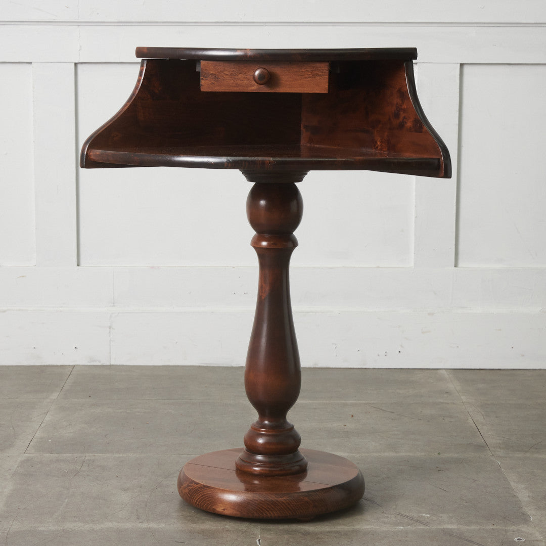 イタリア製 コーナーサイドテーブル