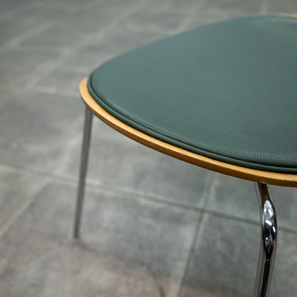 セブンチェア / フロントパディング