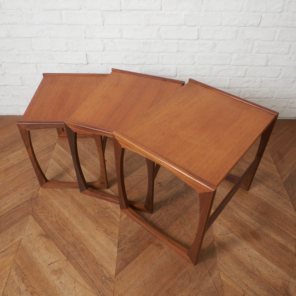 Quadrille ヴィンテージ ネストテーブル – rocca rocca