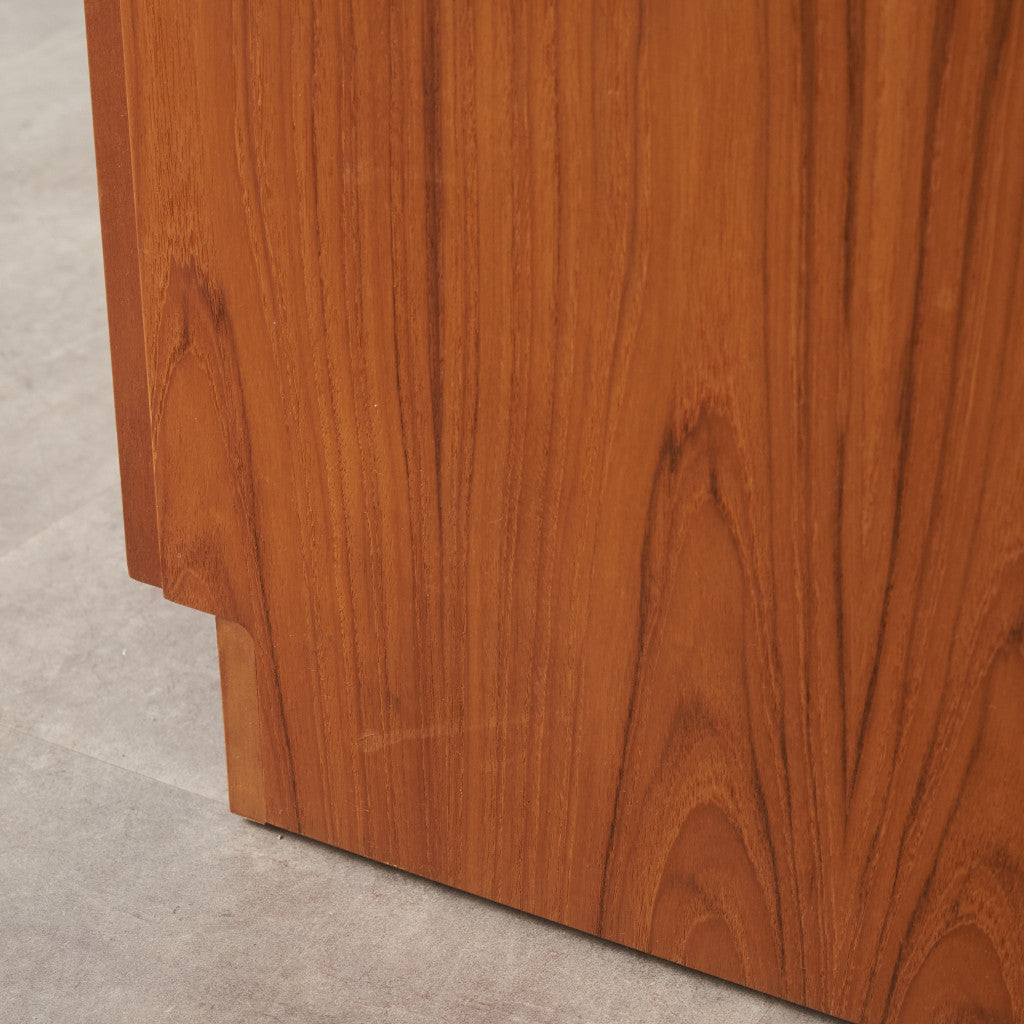 十字扉 ヴィンテージ サイドボード