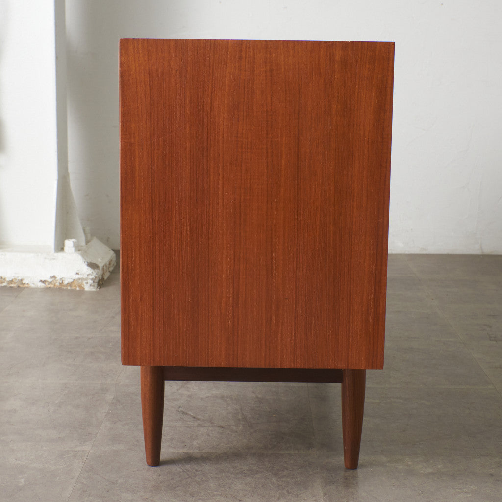 Brasilia サイドボード (4057)