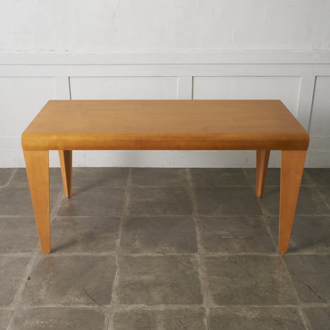 ISOKON plus ダイニングテーブル