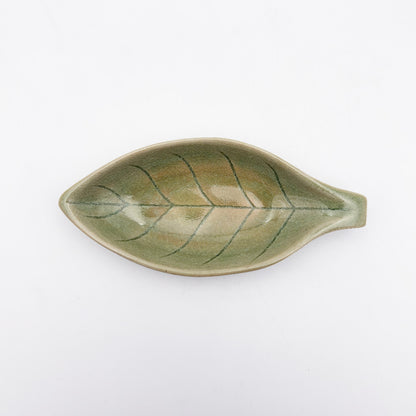 リーフ型 ディッシュ