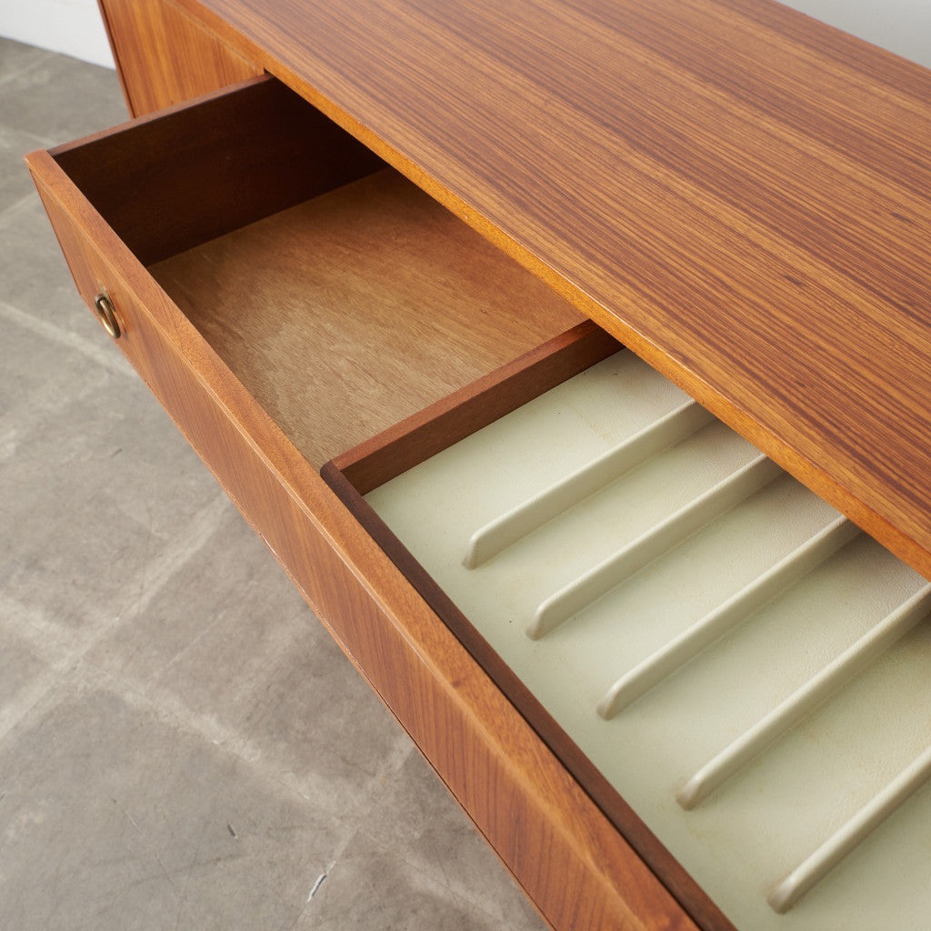 ヴィンテージ サイドボード