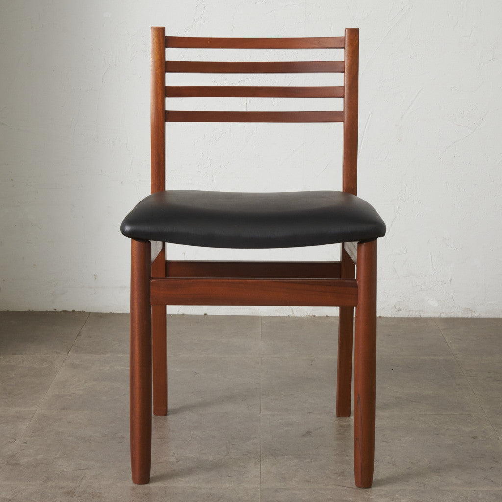 英国ヴィンテージ ラダーバック ダイニングチェア / 張替済