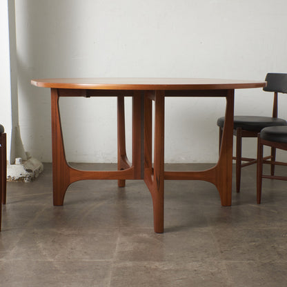 ドロップリーフゲートレッグテーブル