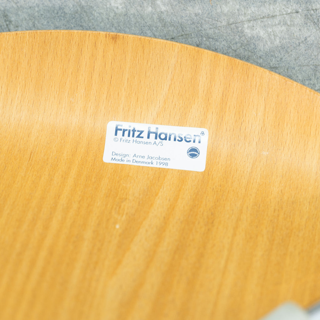 セブンチェア / フロントパディング