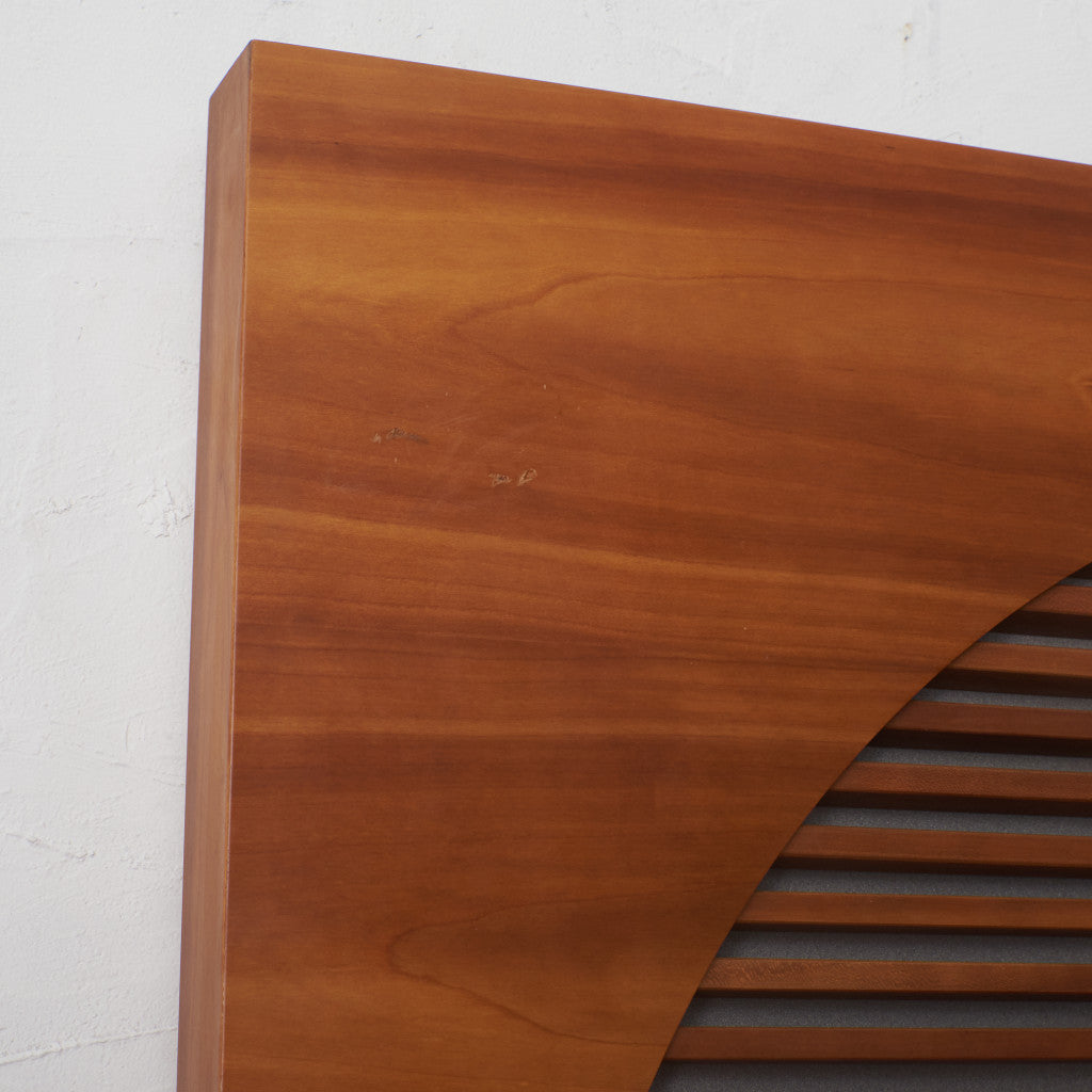 チェリー材 壁掛けCDラック