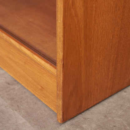 ヴィンテージ ナロー ガラスキャビネット