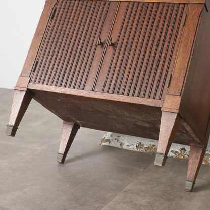 TRIUNE ナイトテーブル