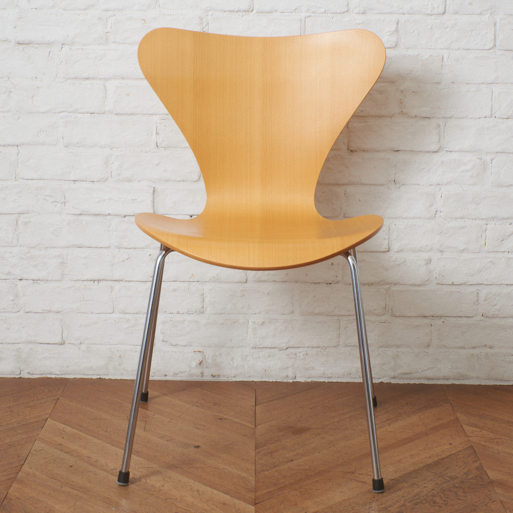 hir　フリッツハンセン　チェア（ビーチ） セブンチェア / ビーチ｜フリッツ・ハンセン Fritz Hansen｜アルネ