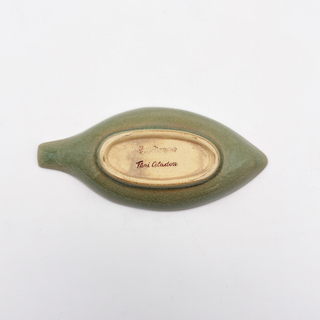 リーフ型 ディッシュ