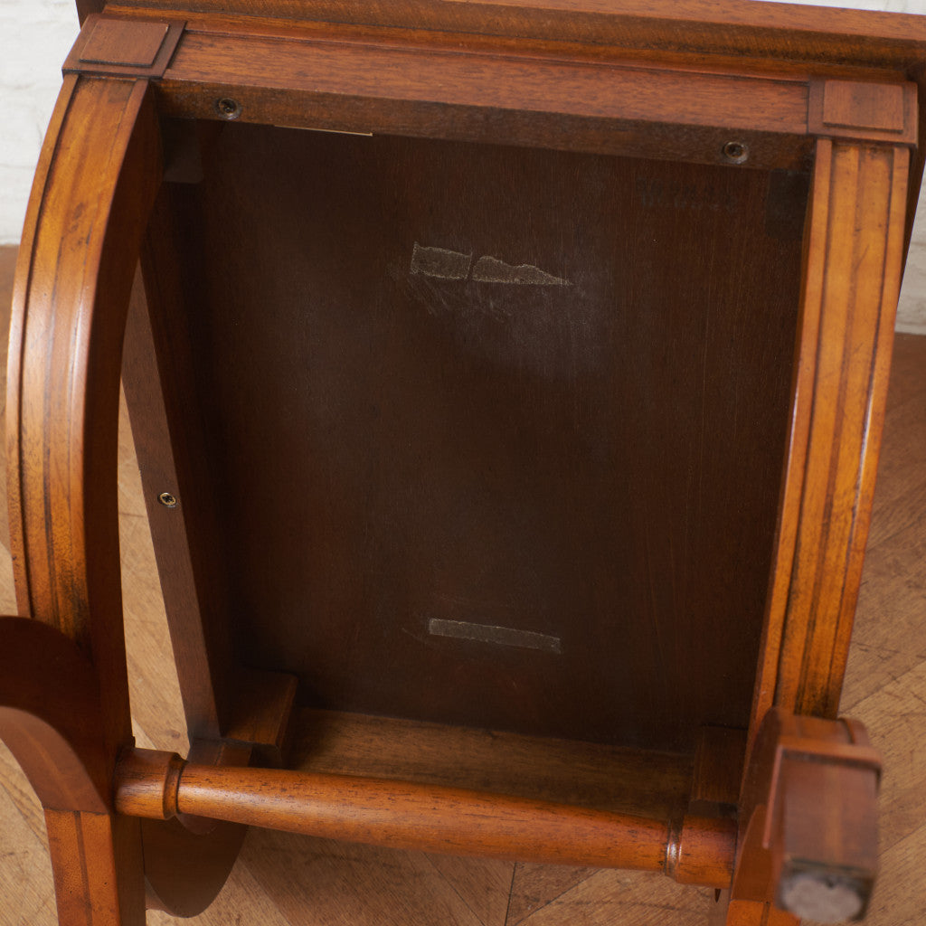 TRIUNE サイドテーブル