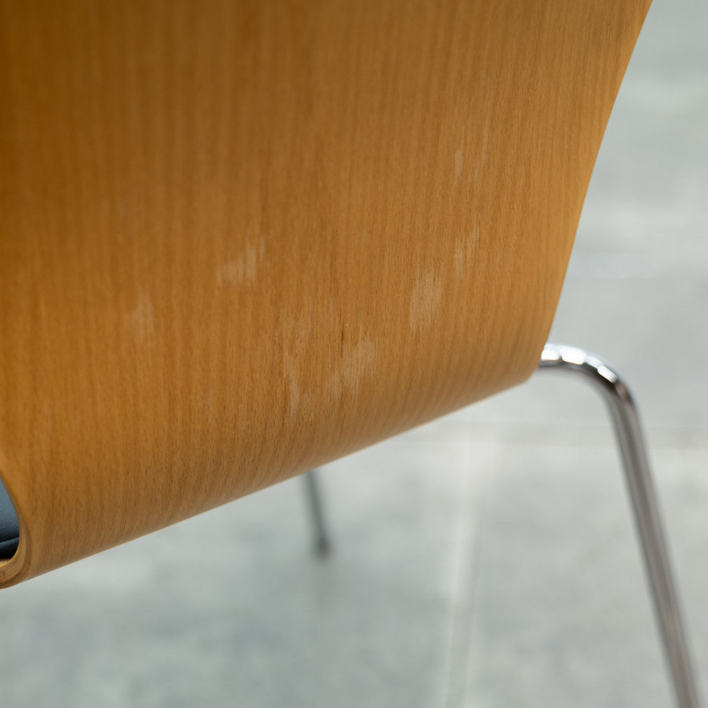 セブンチェア / フロントパディング