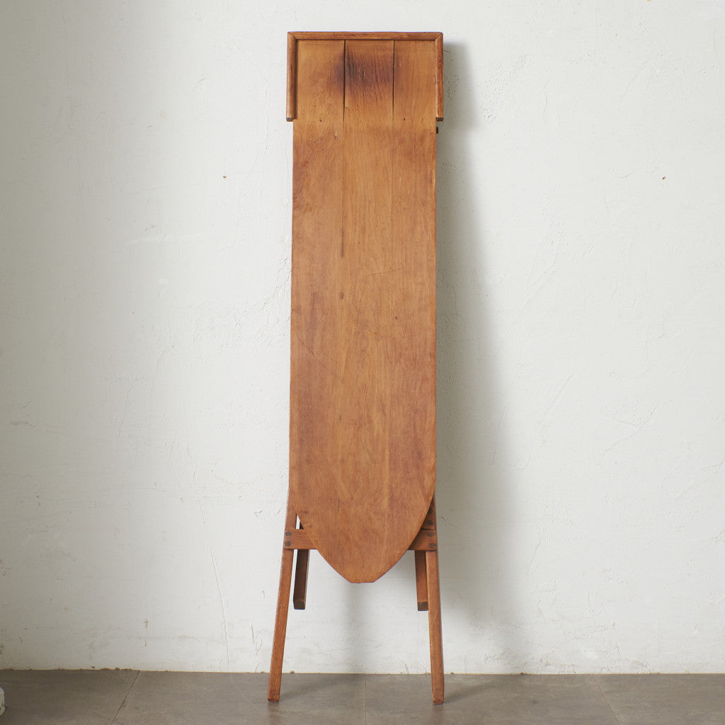 英国アンティーク フォールディング アイロンボード