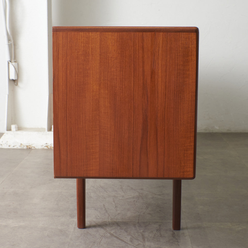 G-PLAN(ジープラン) / フレスコ ローボード (301) G-PLAN(ジープラン) / フレスコ ローボード (301)