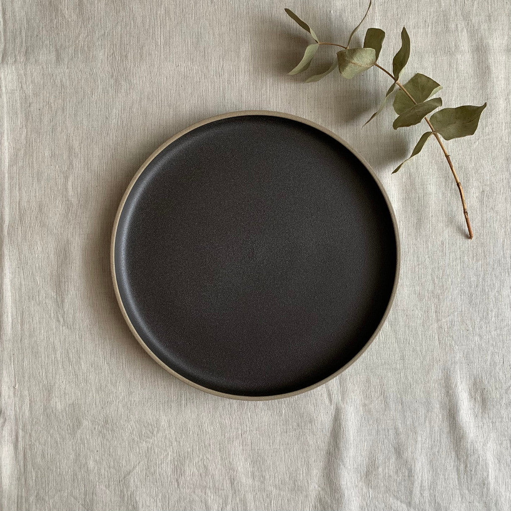 Tray 22cm ブラック HASAMI PORCELAIN