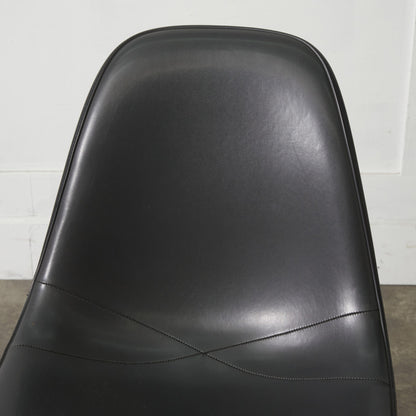 サイドシェルチェア スタッキングベース