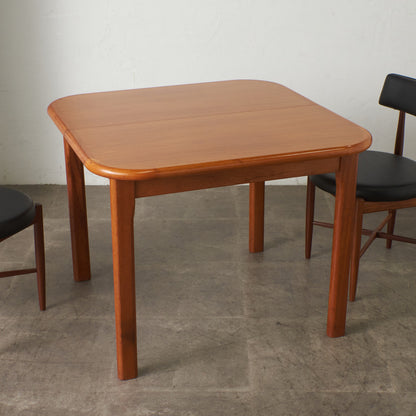 チーク材 エクステンションダイニングテーブル