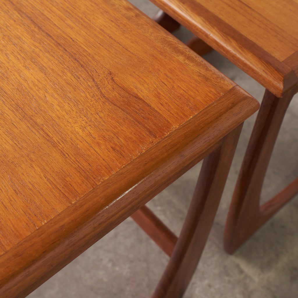 ヴィンテージ ネストテーブル