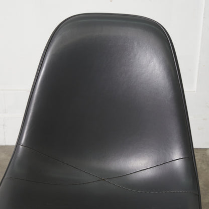 サイドシェルチェア スタッキングベース