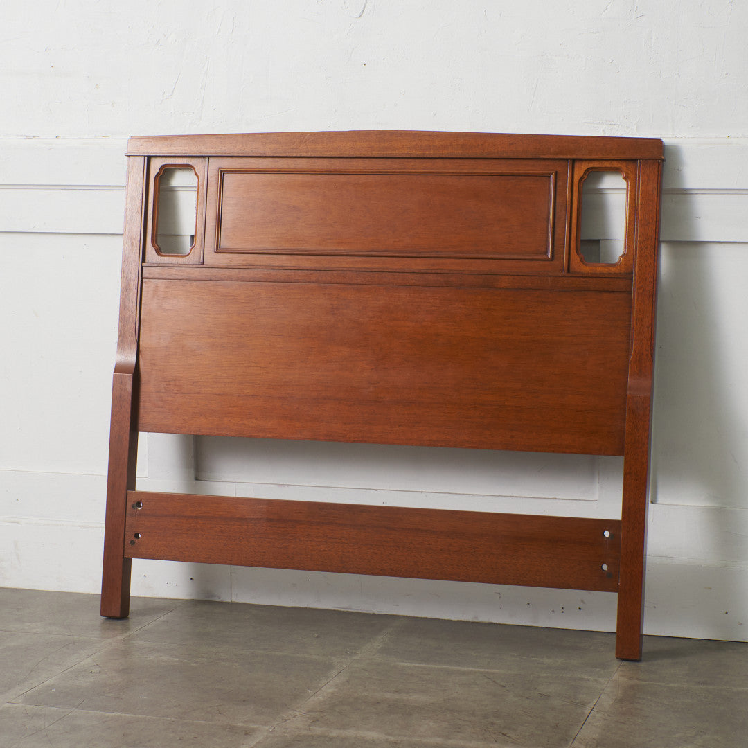 TRIUNE ヘッドボード / シングル