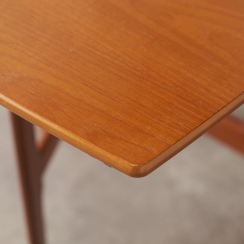 ドロップリーフ ゲートレッグテーブル