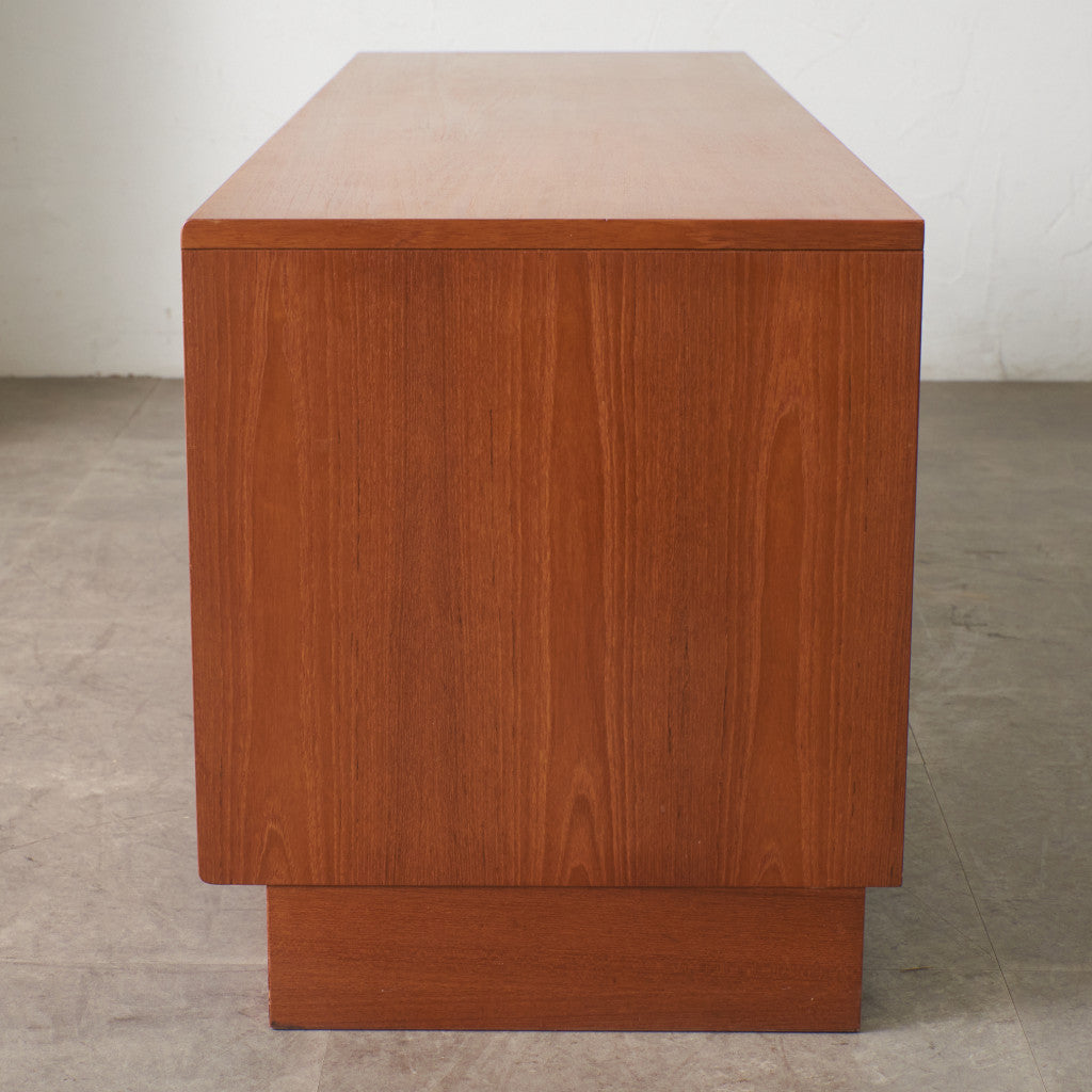 Fresco ヴィンテージ サイドボード