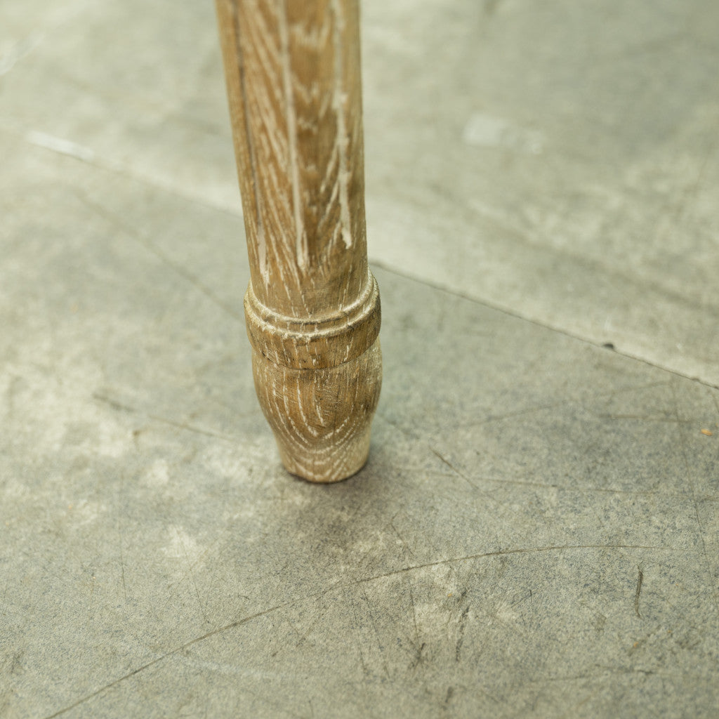 バルーンバックチェア