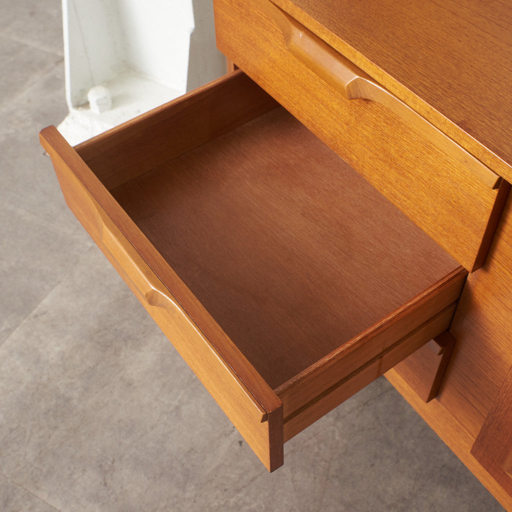 ヴィンテージ サイドボード