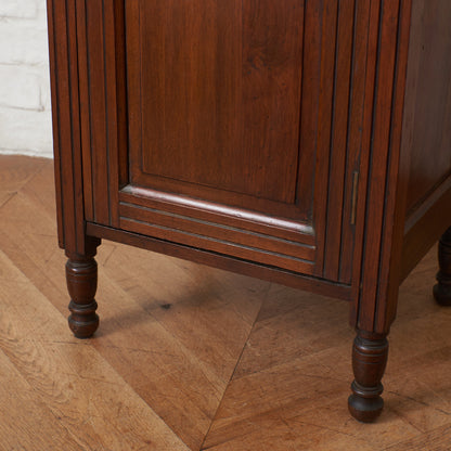 英国アンティーク ウォールナット材 スモールキャビネット