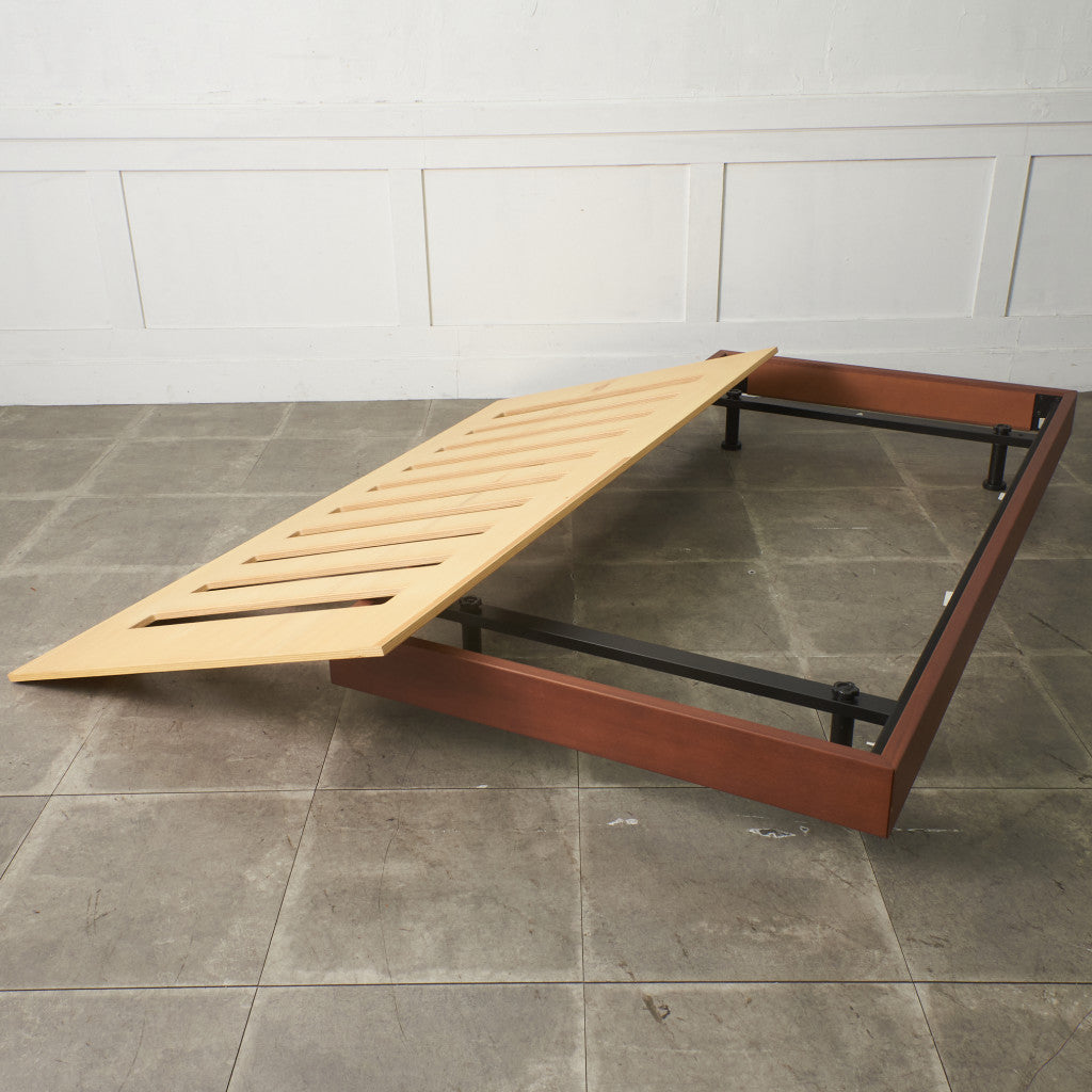 ERBA 05 シングルベッドフレーム & Sealyマットレス