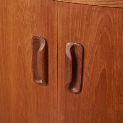 Fresco 凸型コーナーローキャビネット