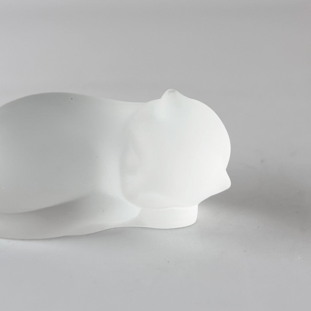 ヴィンテージ 猫のフィギュリン