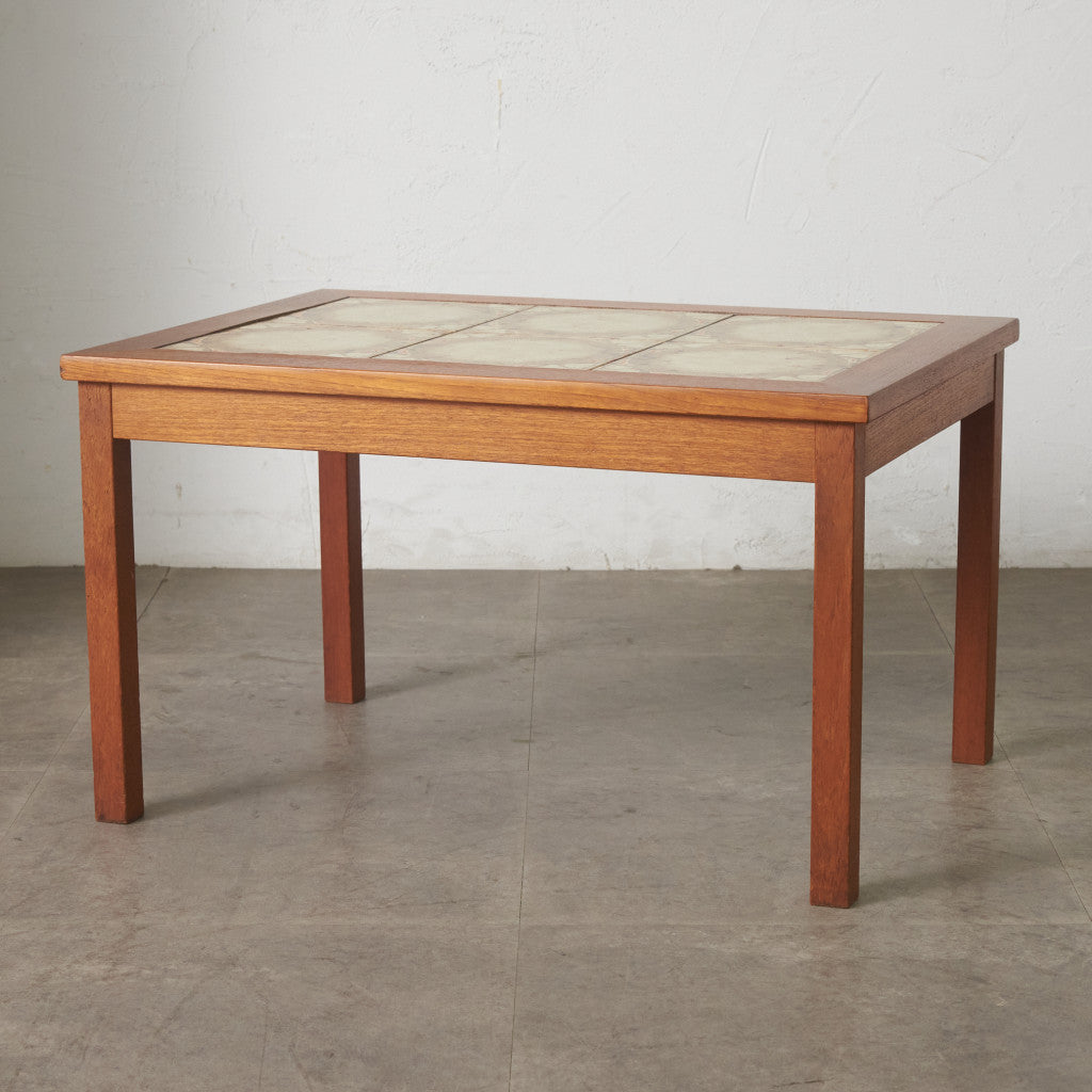 デンマーク製 ヴィンテージ タイルトップ コーヒーテーブル