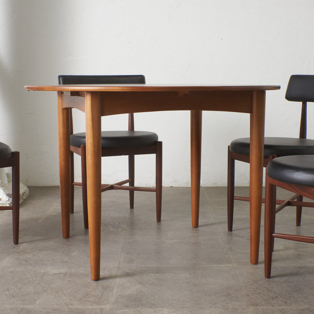 エクステンション ラウンドダイニングテーブル