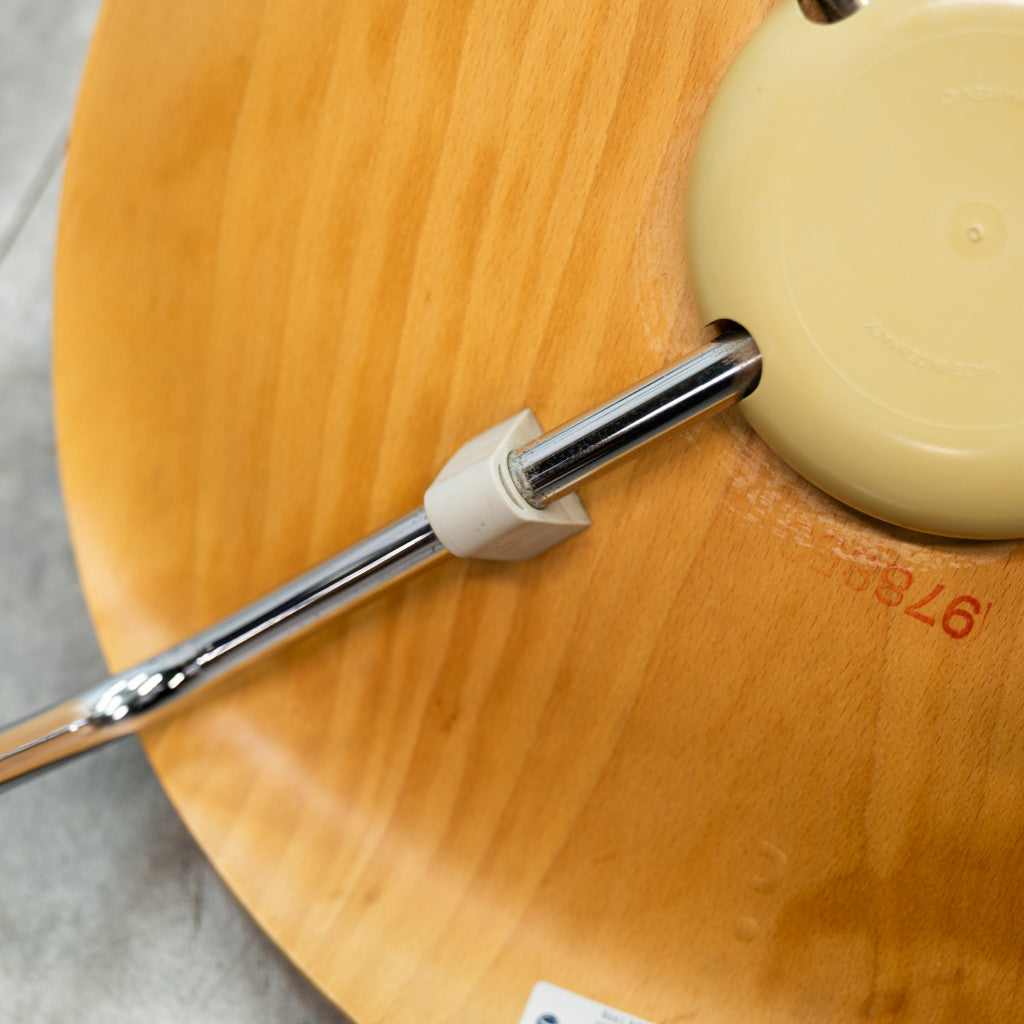 セブンチェア / フロントパディング