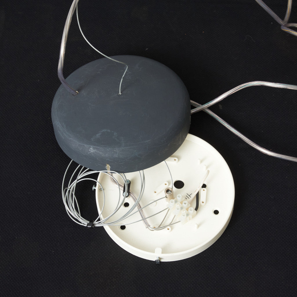 Empty 439/L ペンダントランプ